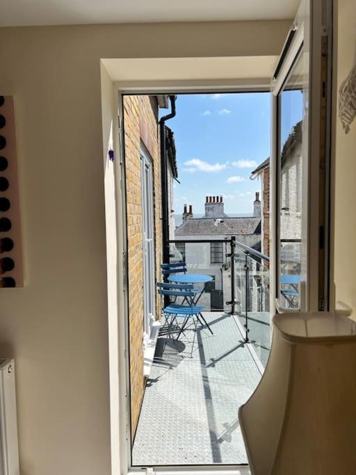 100 Steps To Broadstairs Beach - 2 Bedroom 3 Beds Екстер'єр фото